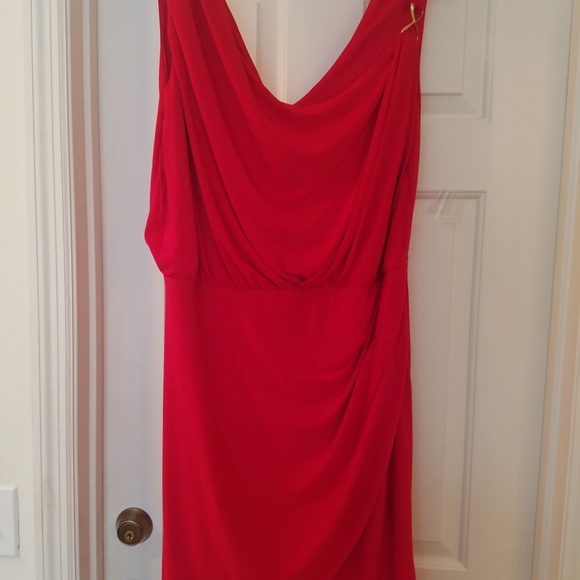 Dress - Picture 5 of 5